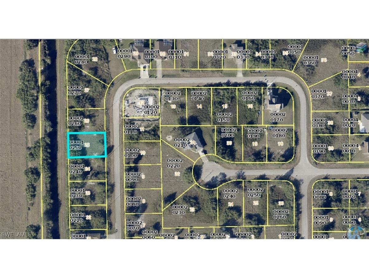 420 Caywood Avenue S Lehigh Acres FL 33974 223031803 image1