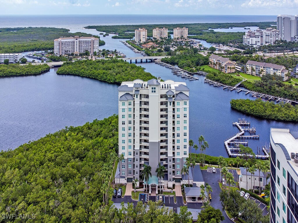 420 Cove Tower Drive #202 Naples FL 34110 224068007 image1
