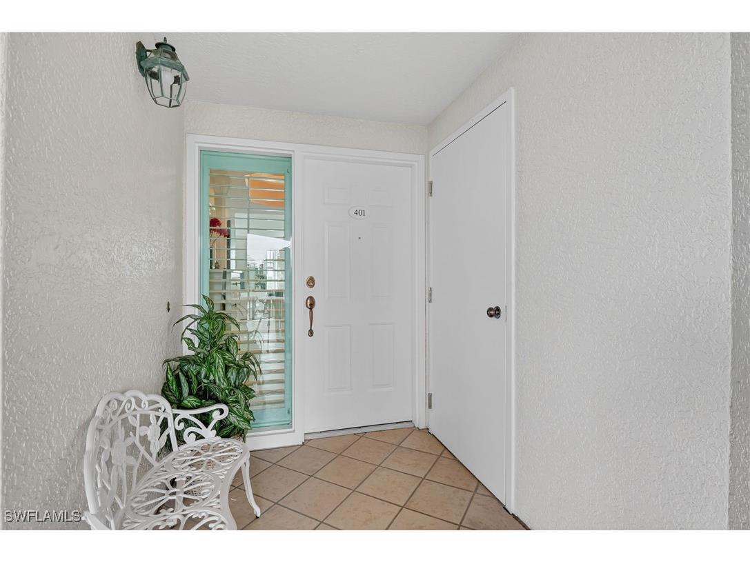 420 Cove Tower Drive #401 Naples FL 34110 225076856 image35