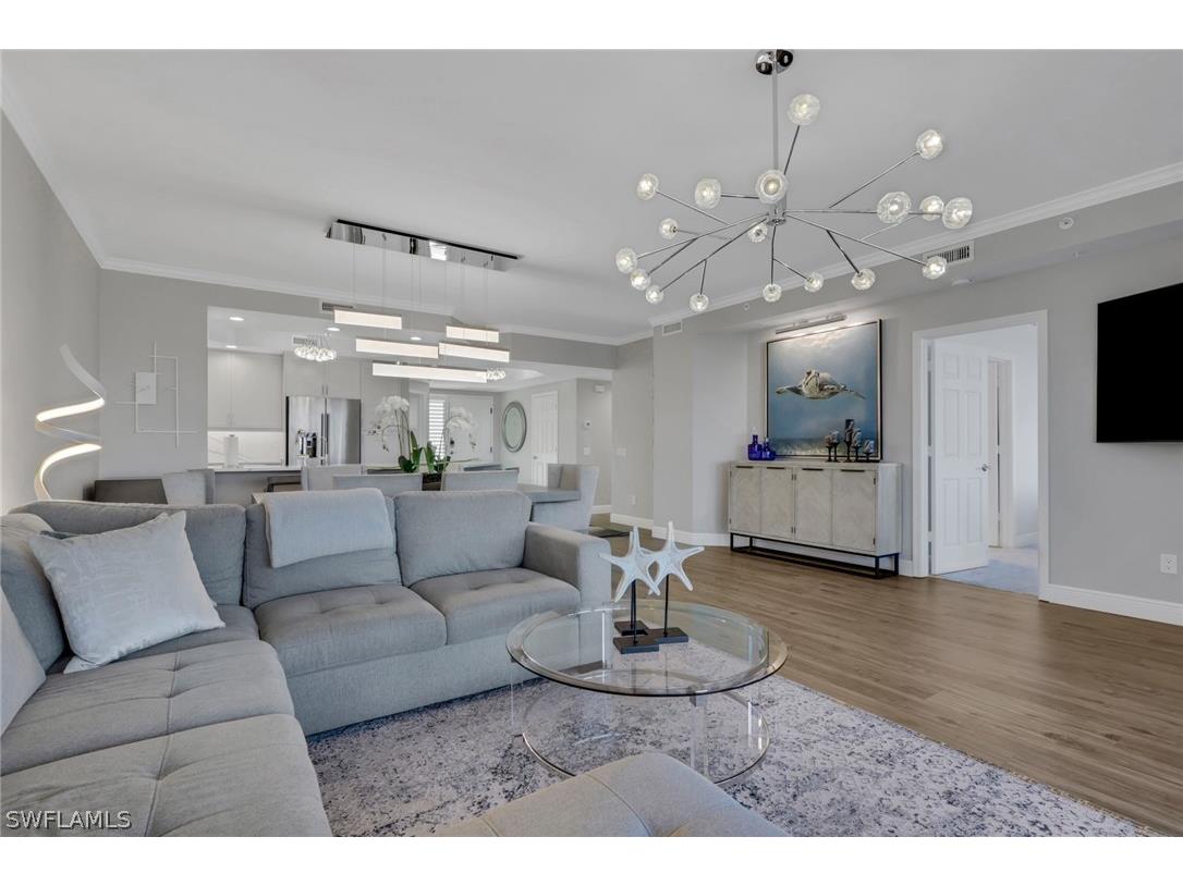 420 Cove Tower Drive #802 Naples FL 34110 226011326 image8