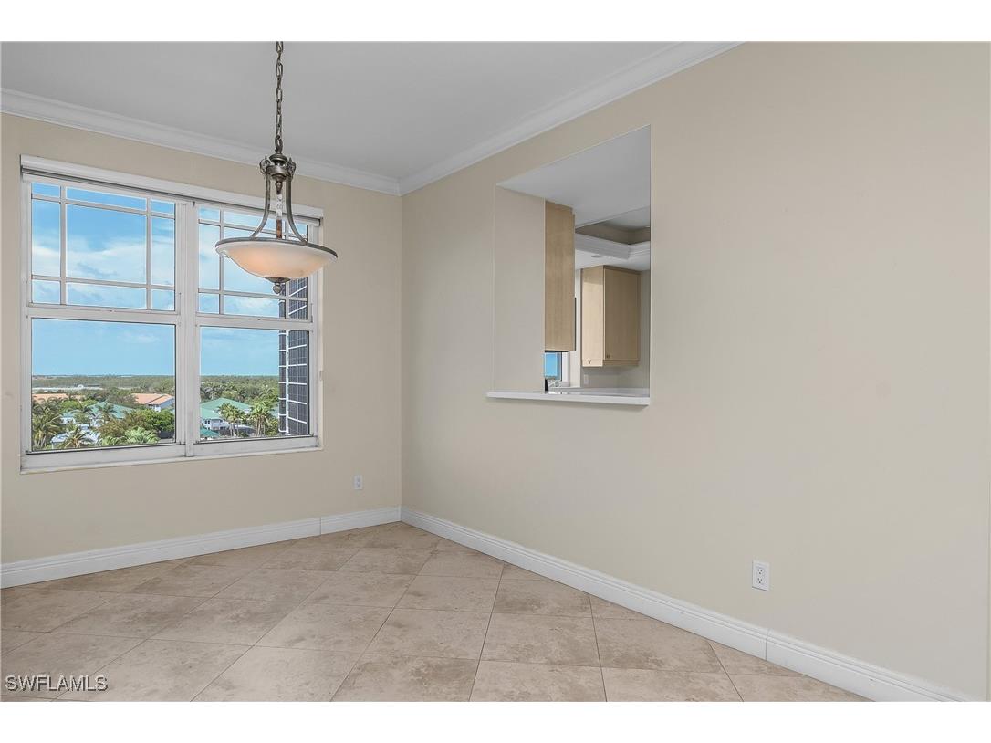 420 Cove Tower Drive #804 Naples FL 34110 225077875 image10