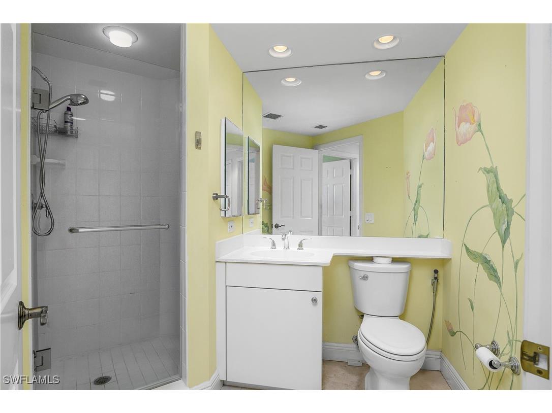 420 Cove Tower Drive #804 Naples FL 34110 225077875 image24