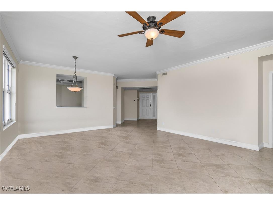 420 Cove Tower Drive #804 Naples FL 34110 225077875 image9