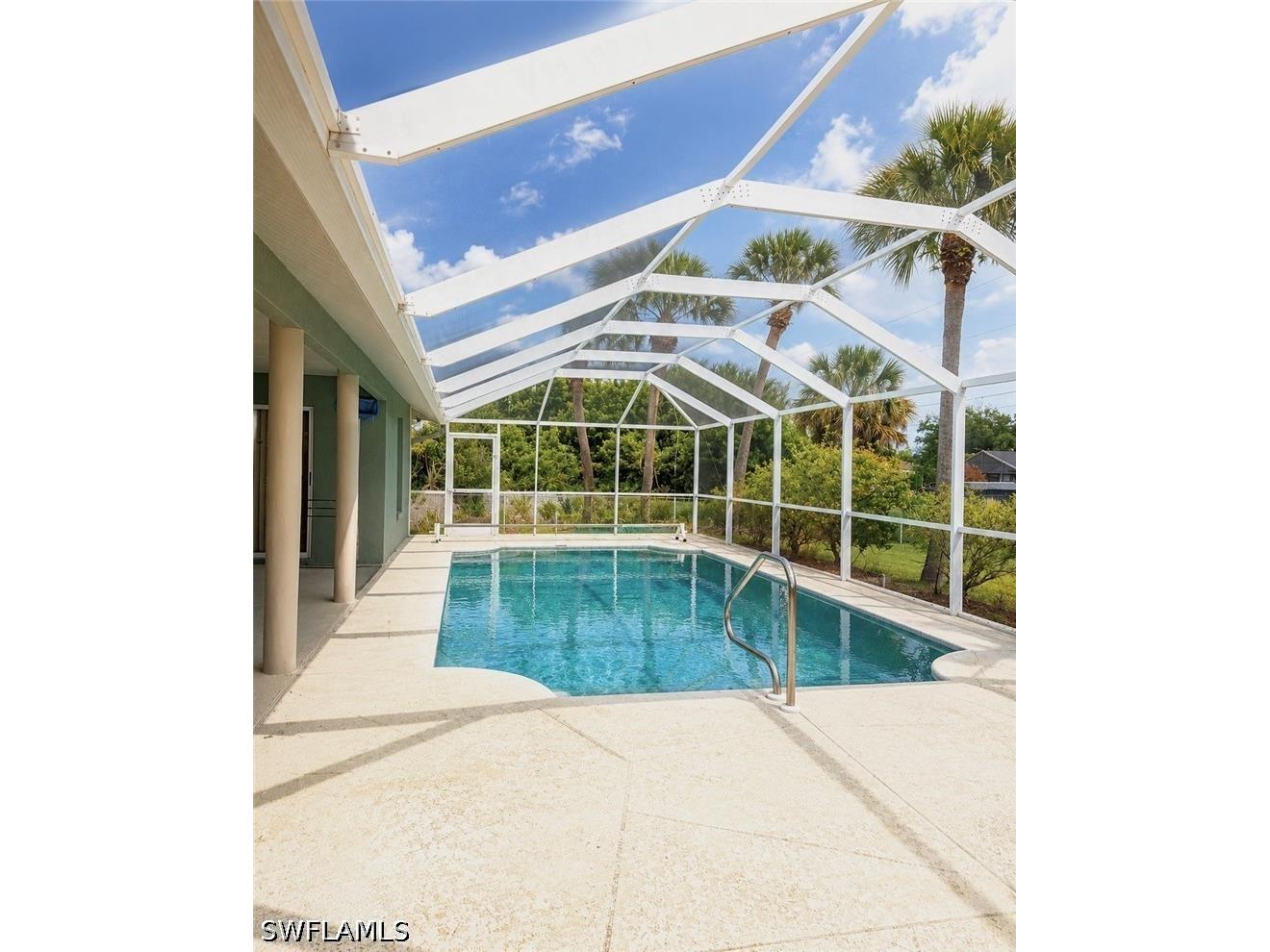 420 Glendale Avenue Lehigh Acres FL 33936 226023149 image1