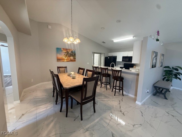 420 NE 15th Terrace Cape Coral FL 33909 2025021122 image8