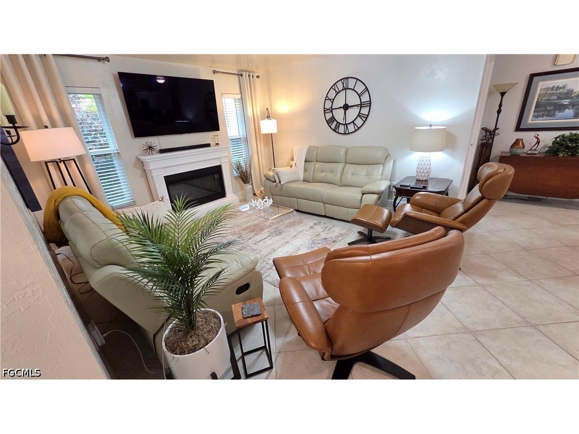 420 NE 9th Street Cape Coral FL 33909 2026023201 image18