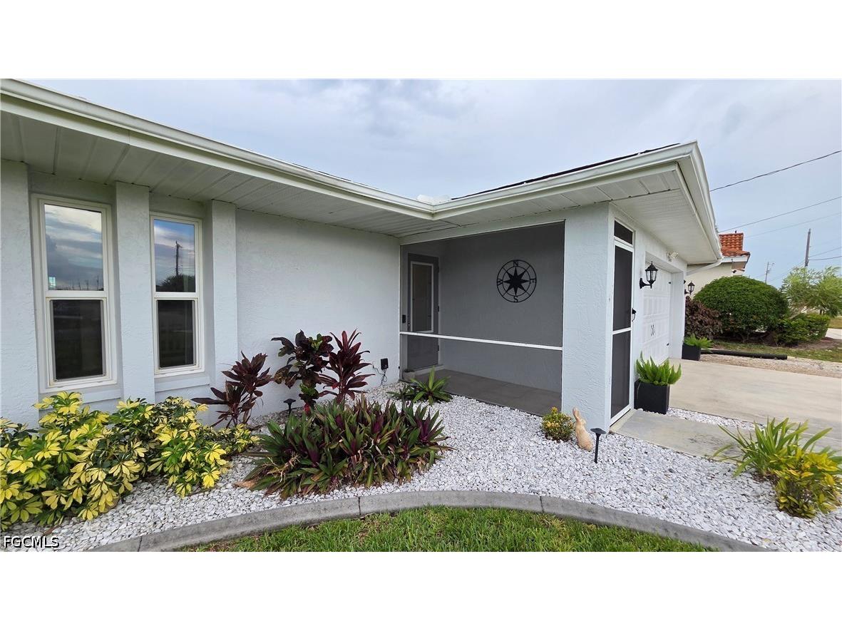 420 NE 9th Street Cape Coral FL 33909 2026023201 image2