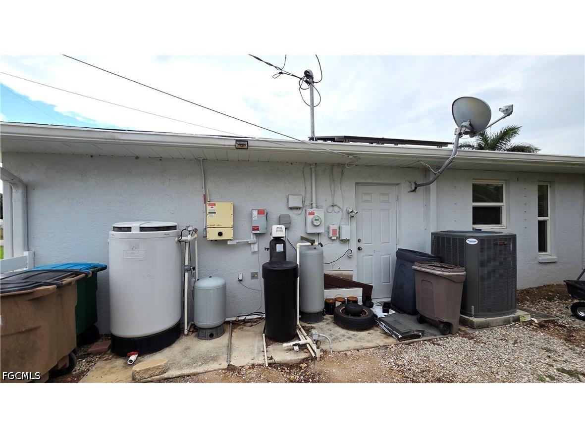 420 NE 9th Street Cape Coral FL 33909 2026023201 image23