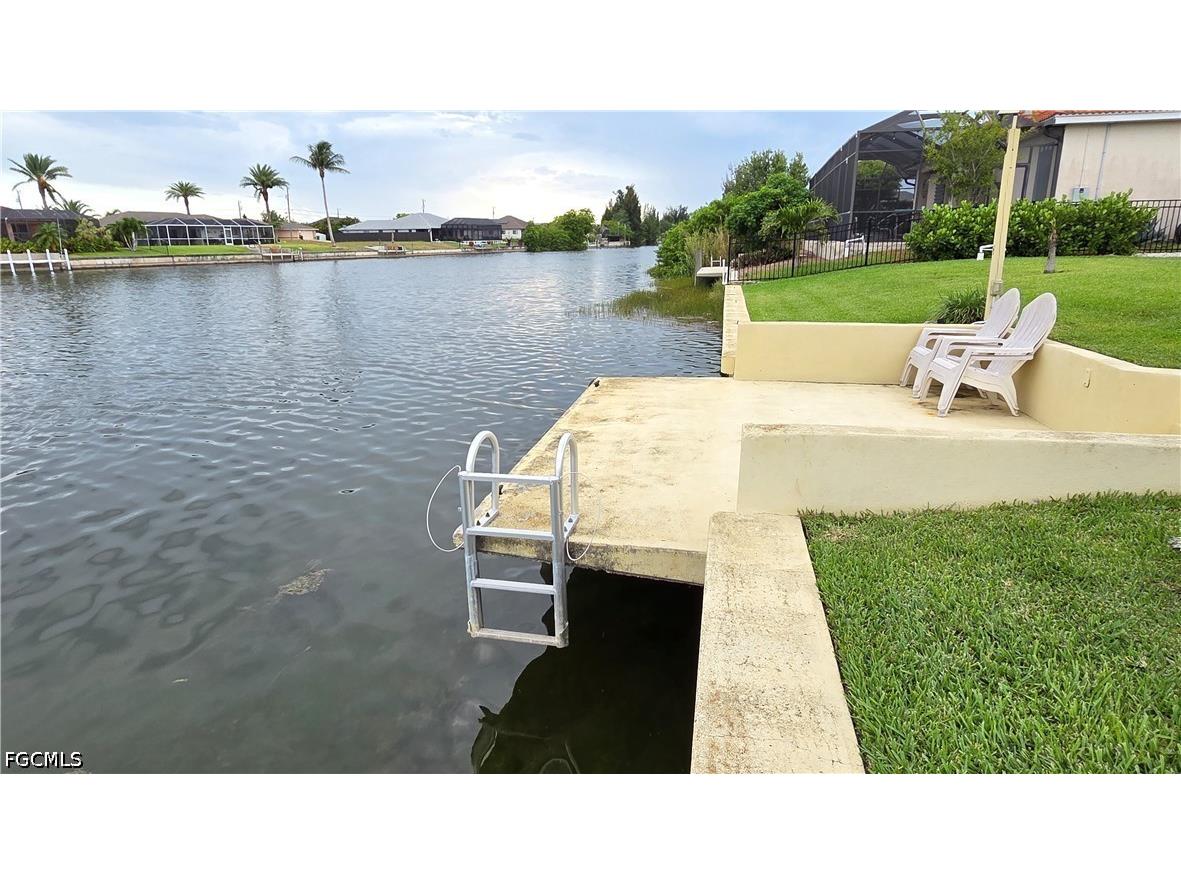 420 NE 9th Street Cape Coral FL 33909 2026023201 image4