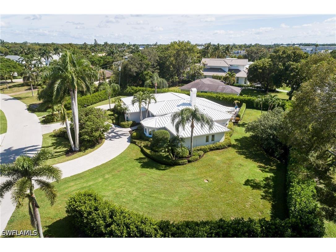 420 Palm Circle E Naples FL 34102 226022366 image37