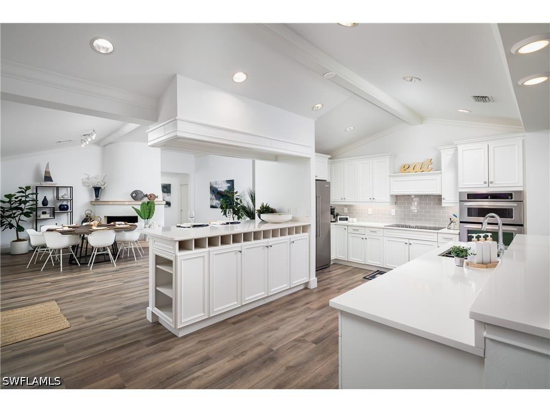 420 Palm Circle E Naples FL 34102 226022366 image4