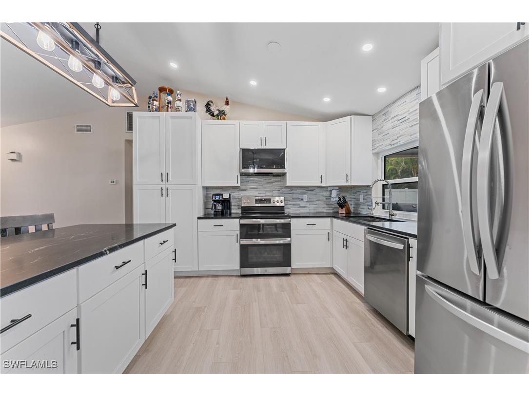 420 SE 10th Avenue Cape Coral FL 33990 225063577 image13