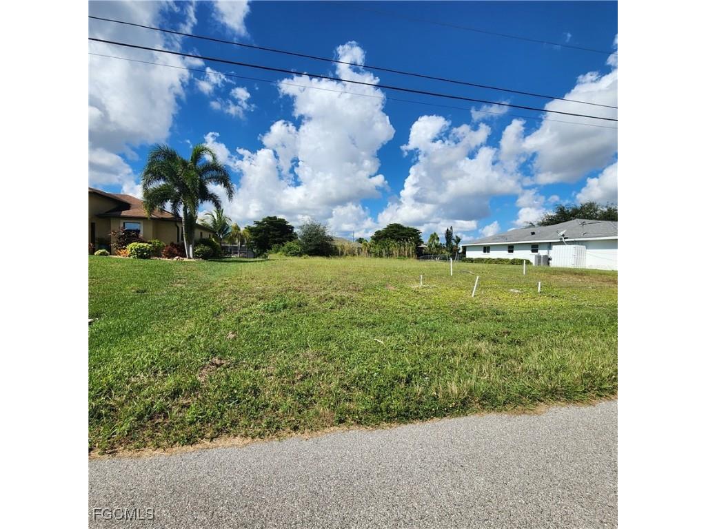 420 SE 9th Place Cape Coral FL 33990 2025019184 image10