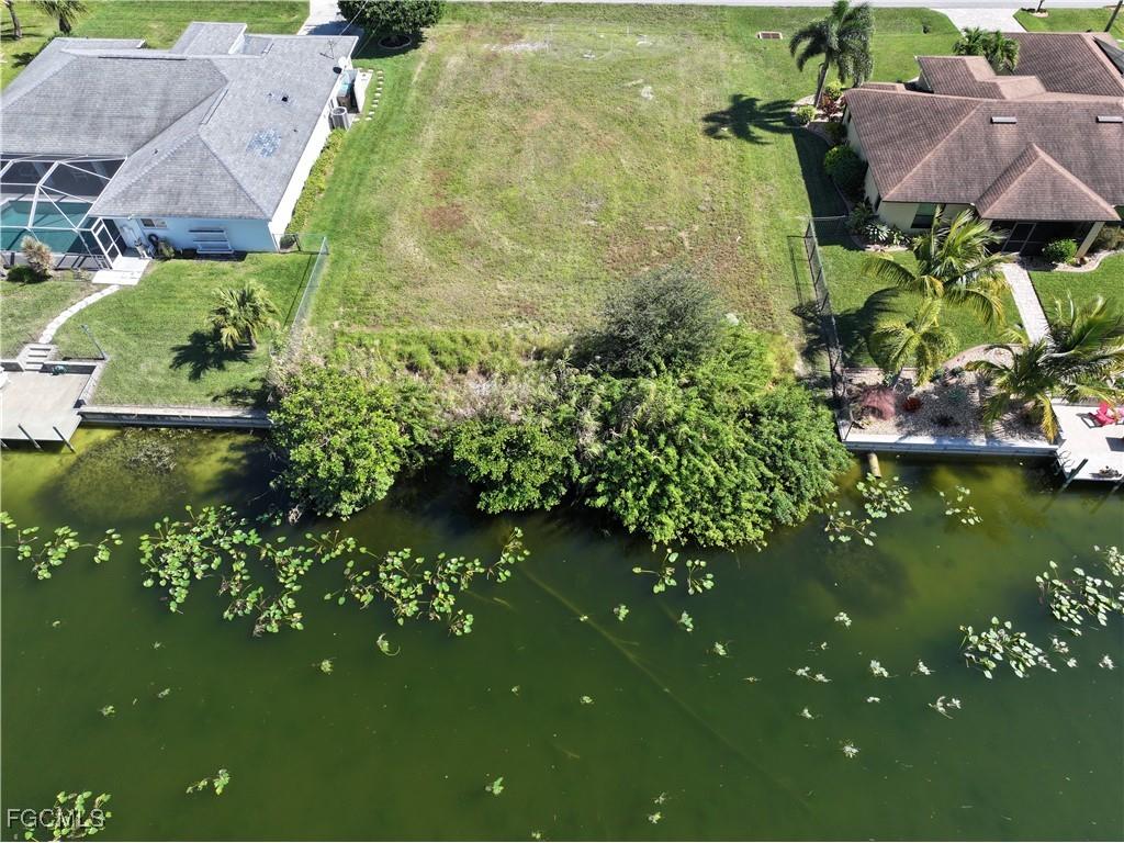 420 SE 9th Place Cape Coral FL 33990 2025019184 image2