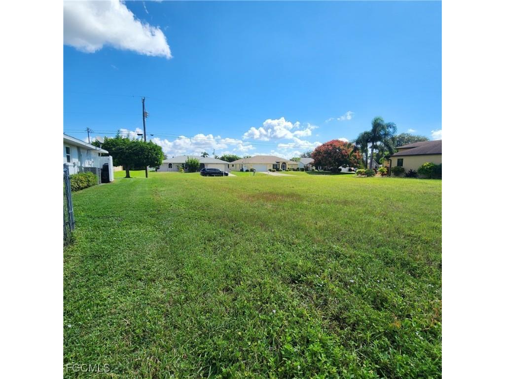 420 SE 9th Place Cape Coral FL 33990 2025019184 image8