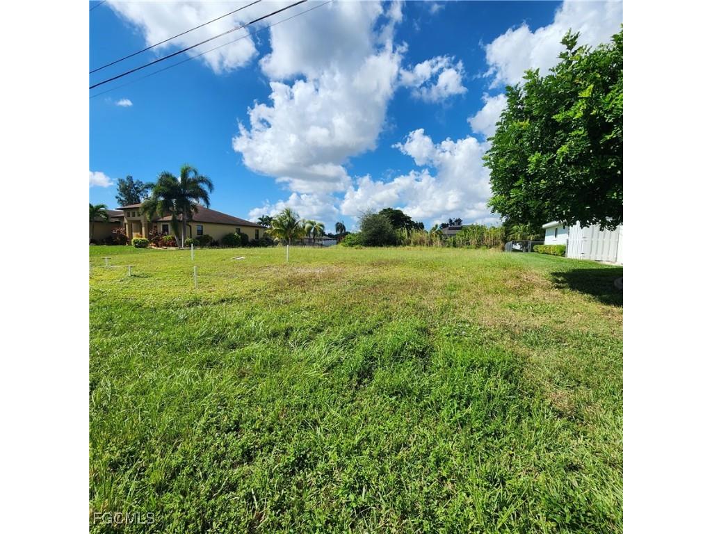 420 SE 9th Place Cape Coral FL 33990 2025019184 image9