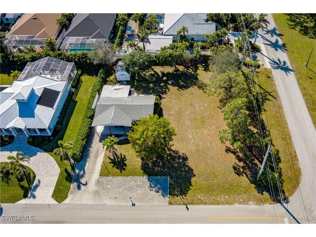 420 West Avenue Bonita Springs FL 34134 226004217 image2