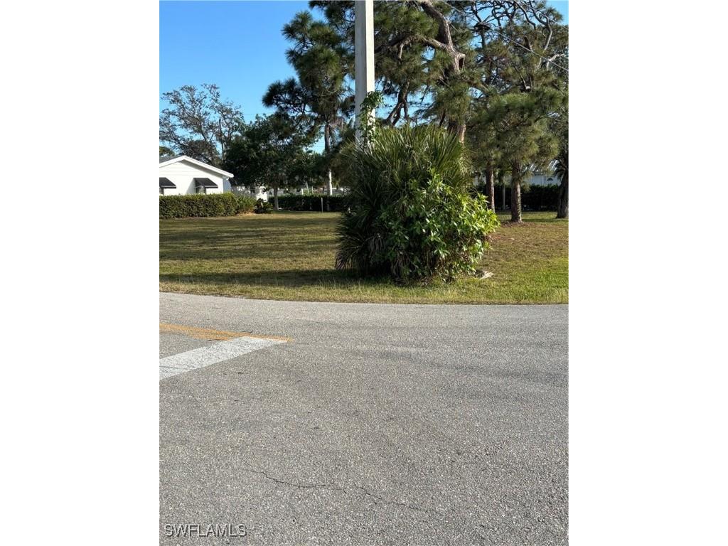 420 West Avenue Bonita Springs FL 34134 226004217 image5