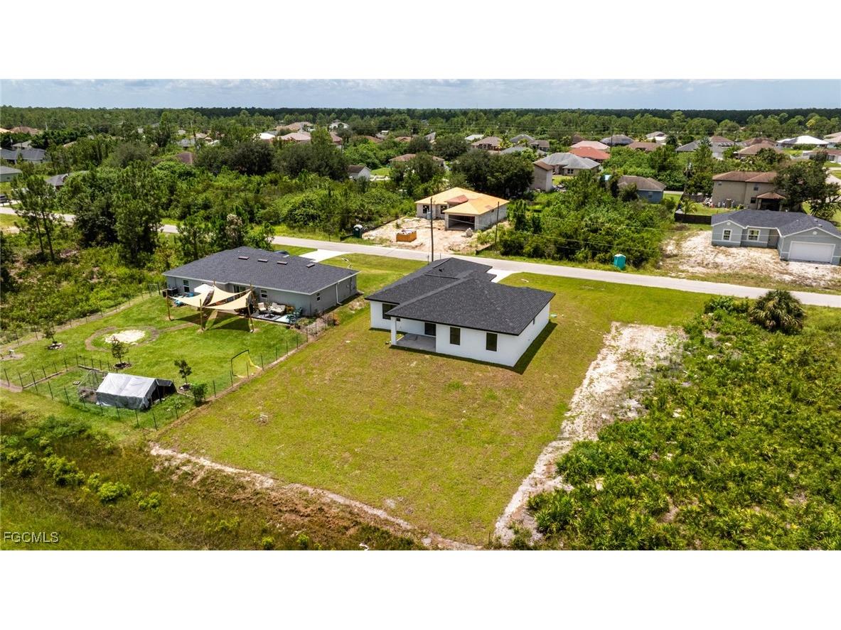 420 Yolanda Street Lehigh Acres FL 33972 2025007436 image40