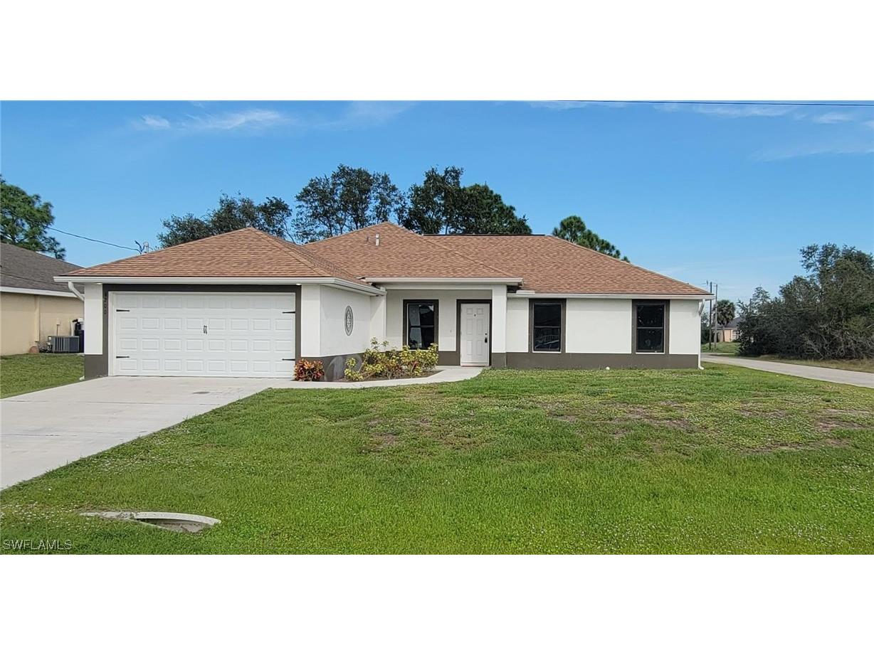 4200 10th Street SW Lehigh Acres FL 33976 223042615 image1