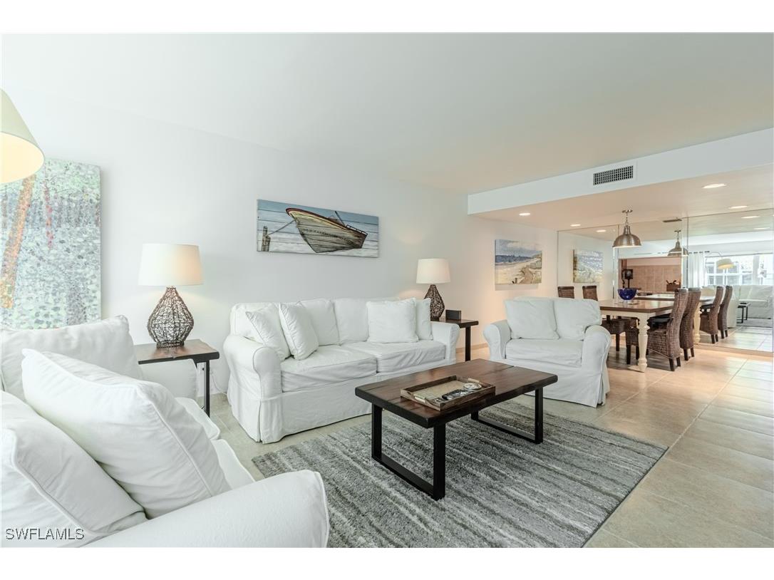 4200 Belair Lane #101 Naples FL 34103 226005143 image2