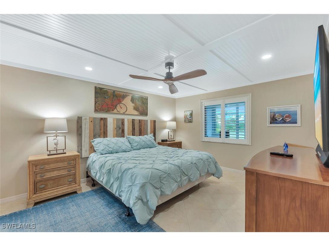 4200 Belair Lane #105 Naples FL 34103 225073770 image11
