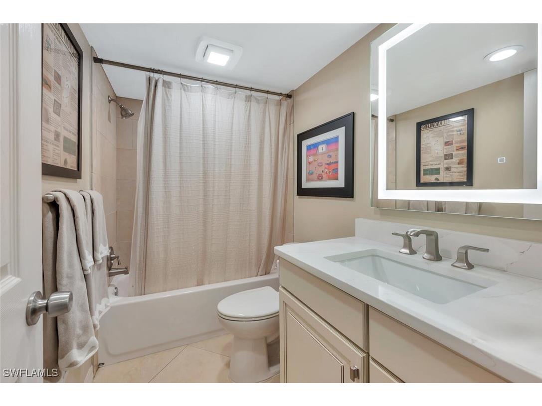4200 Belair Lane #105 Naples FL 34103 225073770 image16