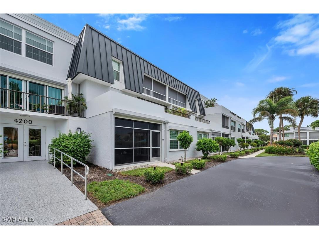 4200 Belair Lane #105 Naples FL 34103 225073770 image25