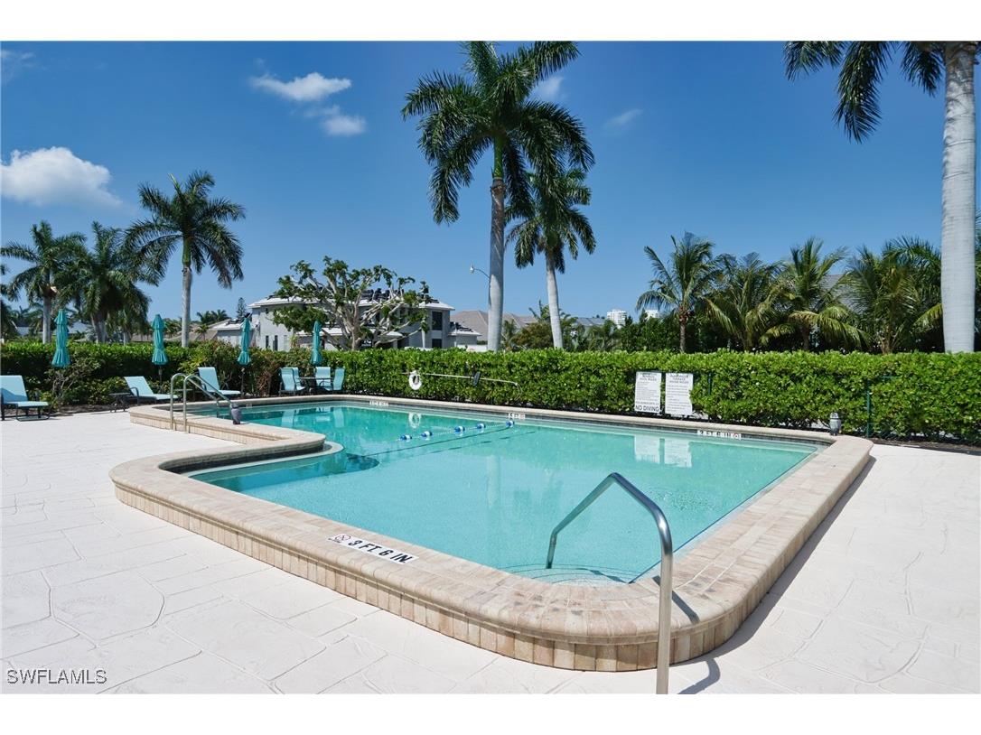 4200 Belair Lane #113 Naples FL 34103 225069809 image14
