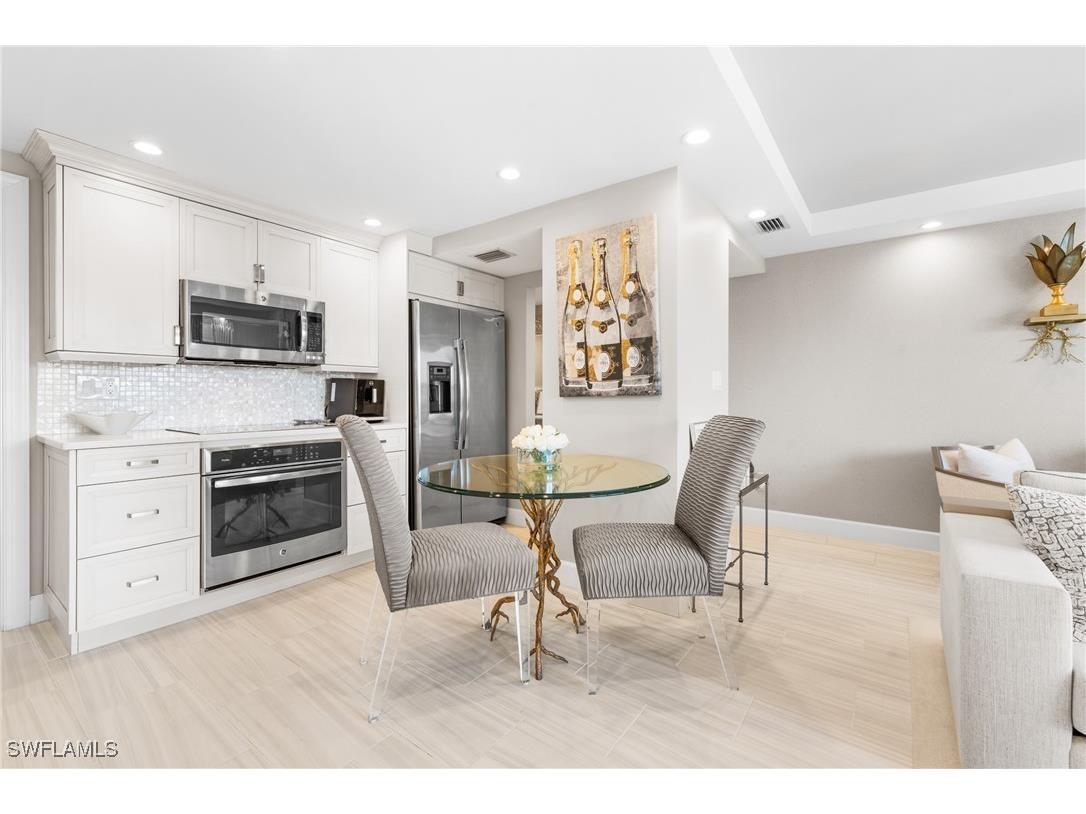 4200 Belair Lane #300 Naples FL 34103 225076901 image11