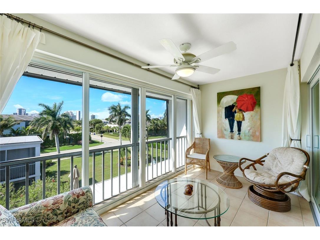 4200 Belair Lane #302 Naples FL 34103 225078447 image11