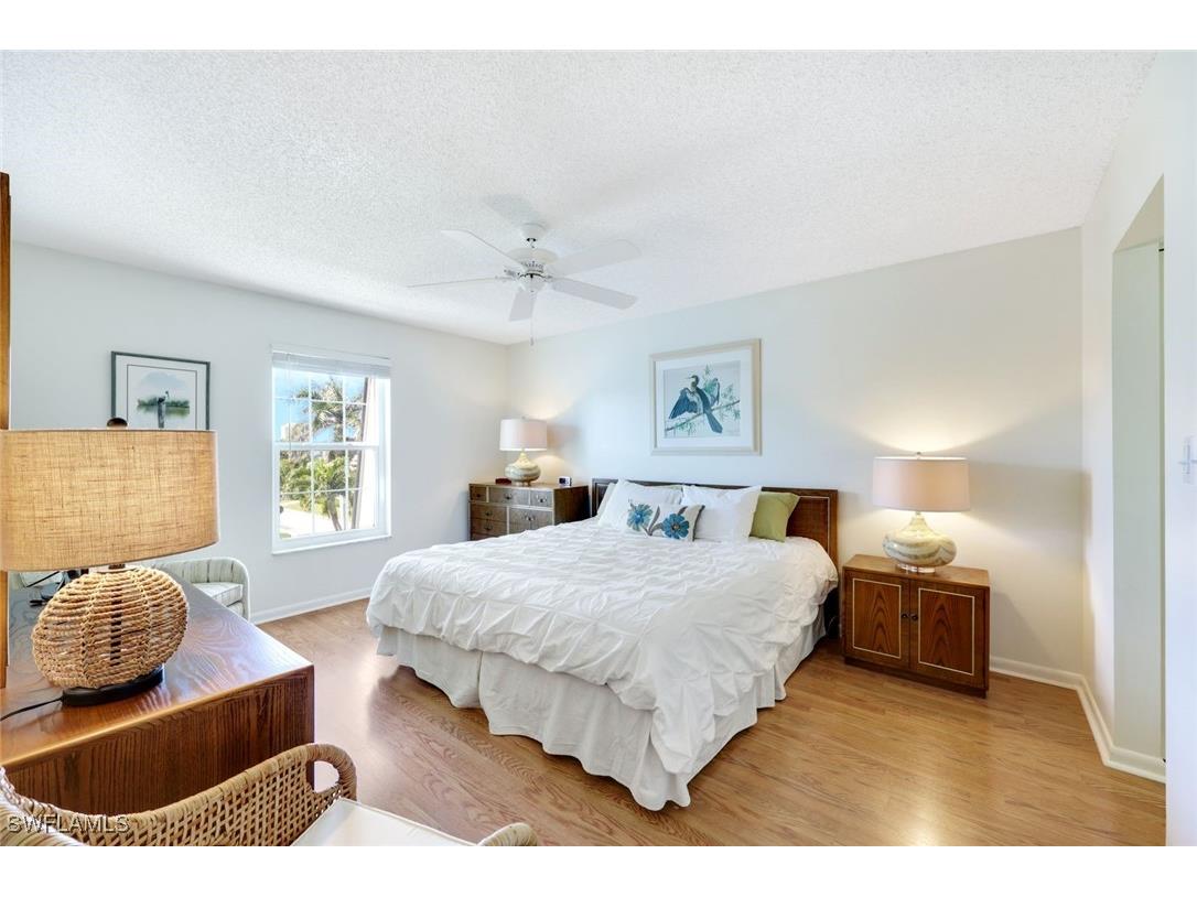 4200 Belair Lane #302 Naples FL 34103 225078447 image12