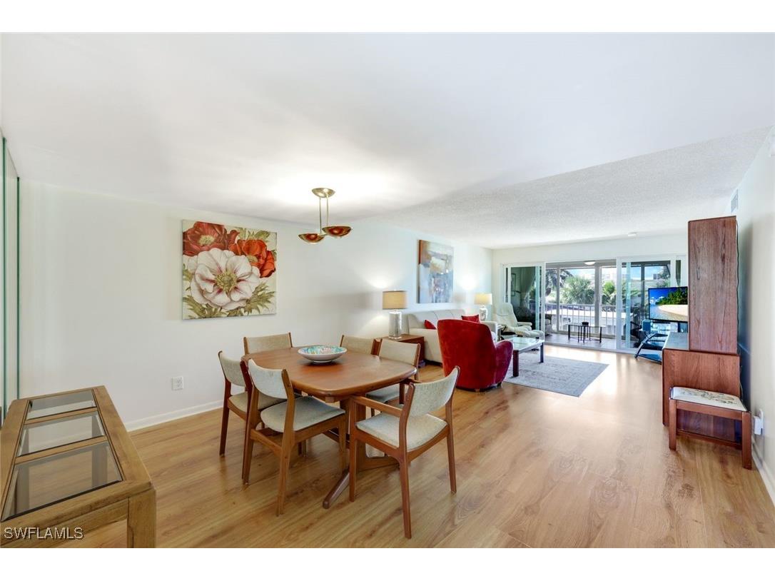 4200 Belair Lane #302 Naples FL 34103 225078447 image6