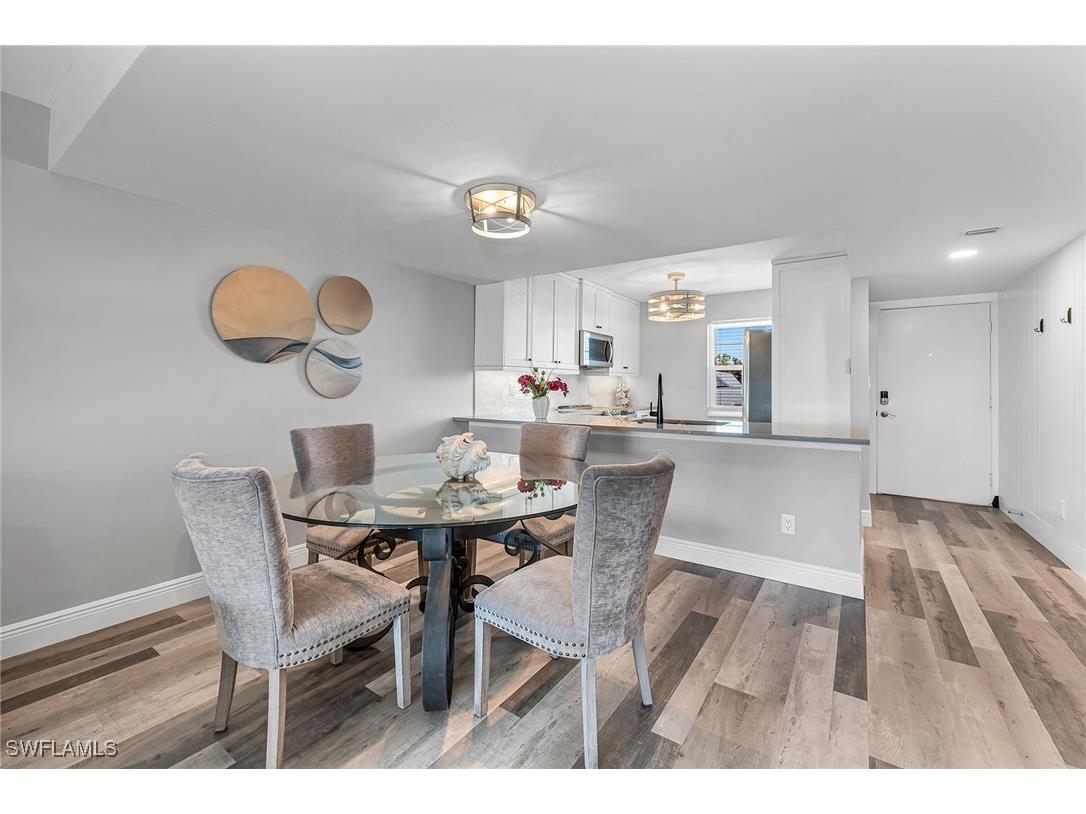 4200 Belair Lane #303 Naples FL 34103 225028598 image11