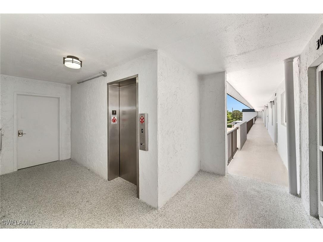 4200 Belair Lane #303 Naples FL 34103 225028598 image24