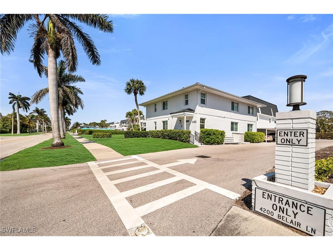 4200 Belair Lane #303 Naples FL 34103 225028598 image27