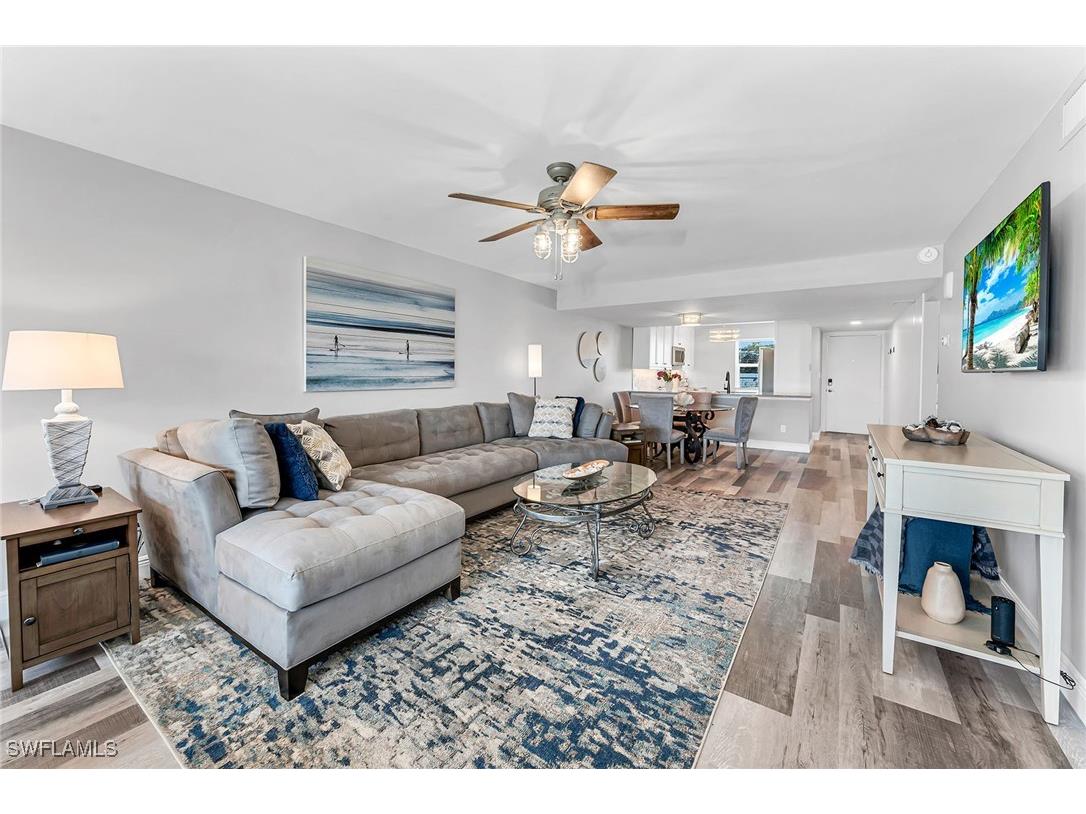 4200 Belair Lane #303 Naples FL 34103 225028598 image4