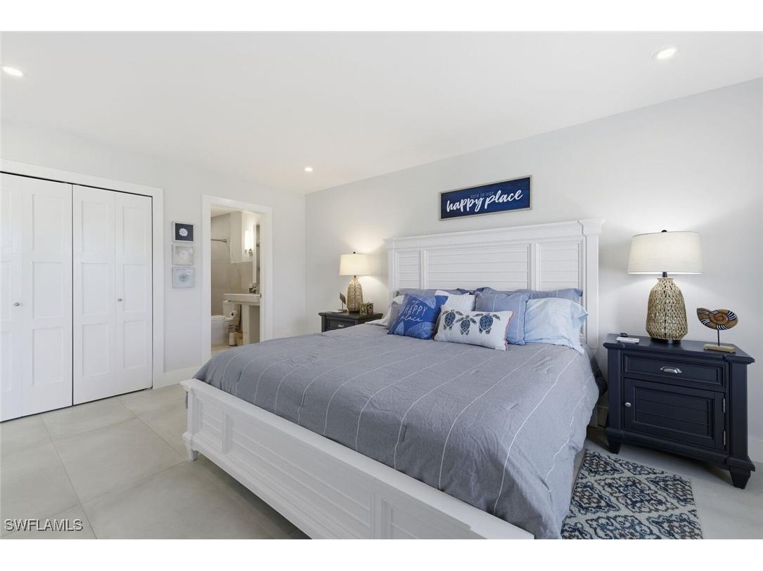 4200 Belair Lane #313 Naples FL 34103 225080859 image17