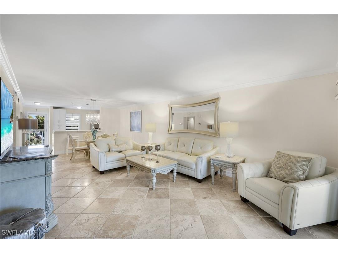 4200 Belair Lane #316 Naples FL 34103 226001042 image8
