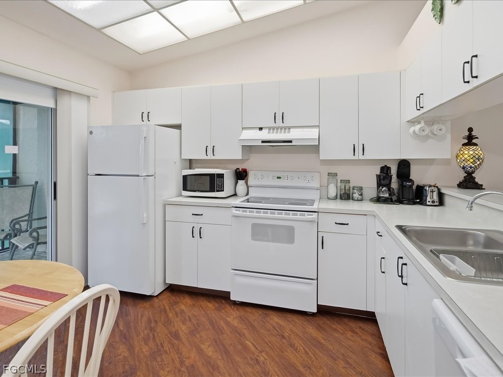 4200 Looking Glass Lane #4204 Naples FL 34112 2026010114 image3