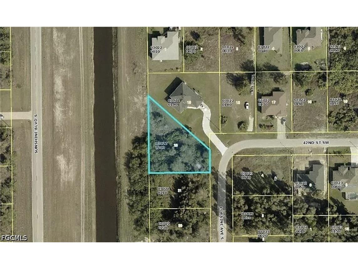 4200 Loraine Avenue S Lehigh Acres FL 33976 2026019261 image1