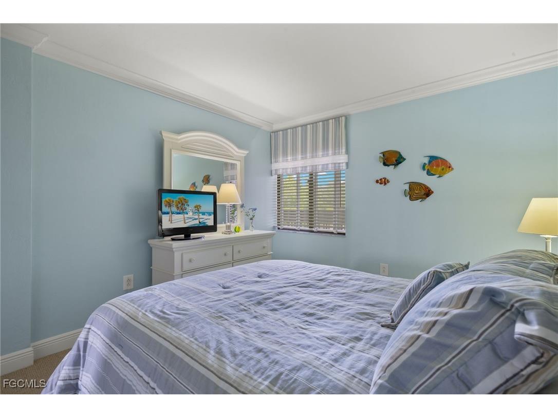 4200 Steamboat Bend #303 Fort Myers FL 33919 2025011310 image18