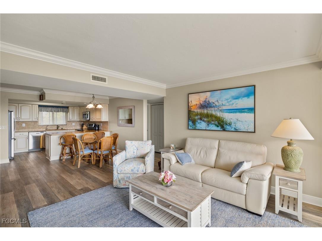 4200 Steamboat Bend #303 Fort Myers FL 33919 2025011310 image8