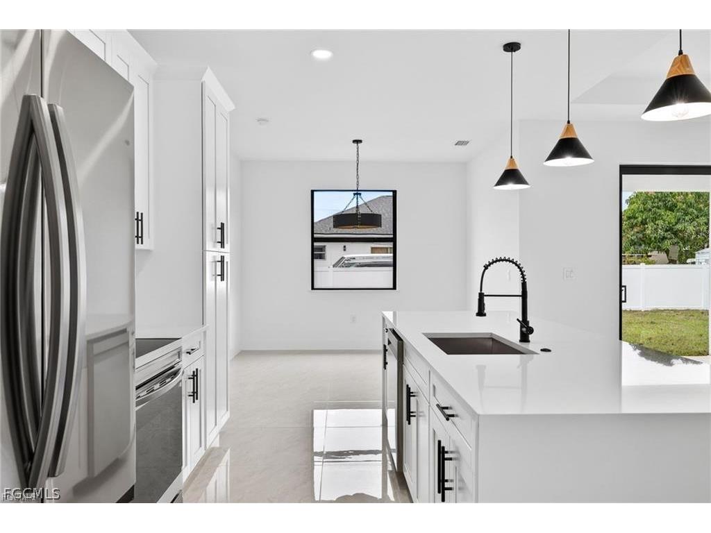 4201 14th Street W Lehigh Acres FL 33971 2026010343 image10