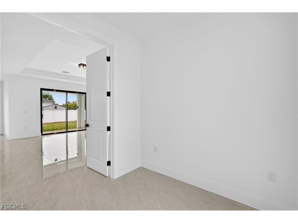 4201 14th Street W Lehigh Acres FL 33971 2026010343 image14