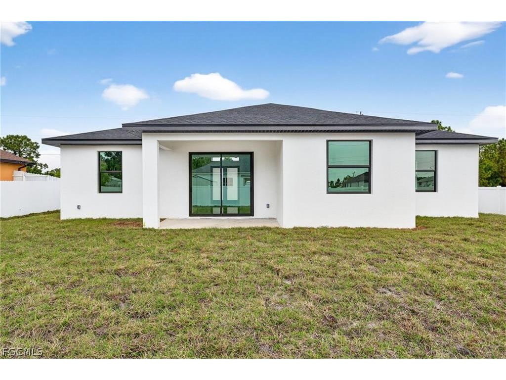 4201 14th Street W Lehigh Acres FL 33971 2026010343 image24