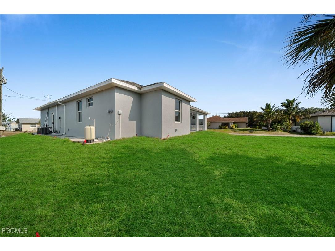 4201 7th Street SW Lehigh Acres FL 33976 2025023450 image37
