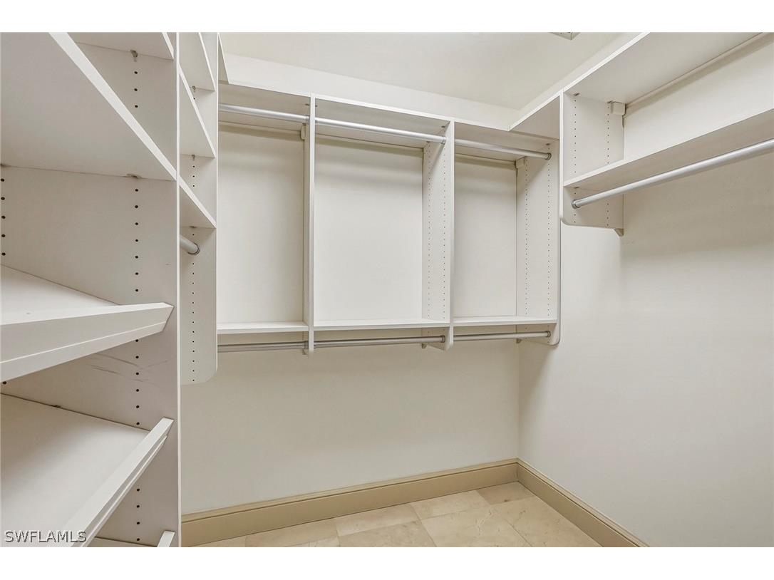 4201 Gulf Shore Boulevard N #702 Naples FL 34103 226011084 image16