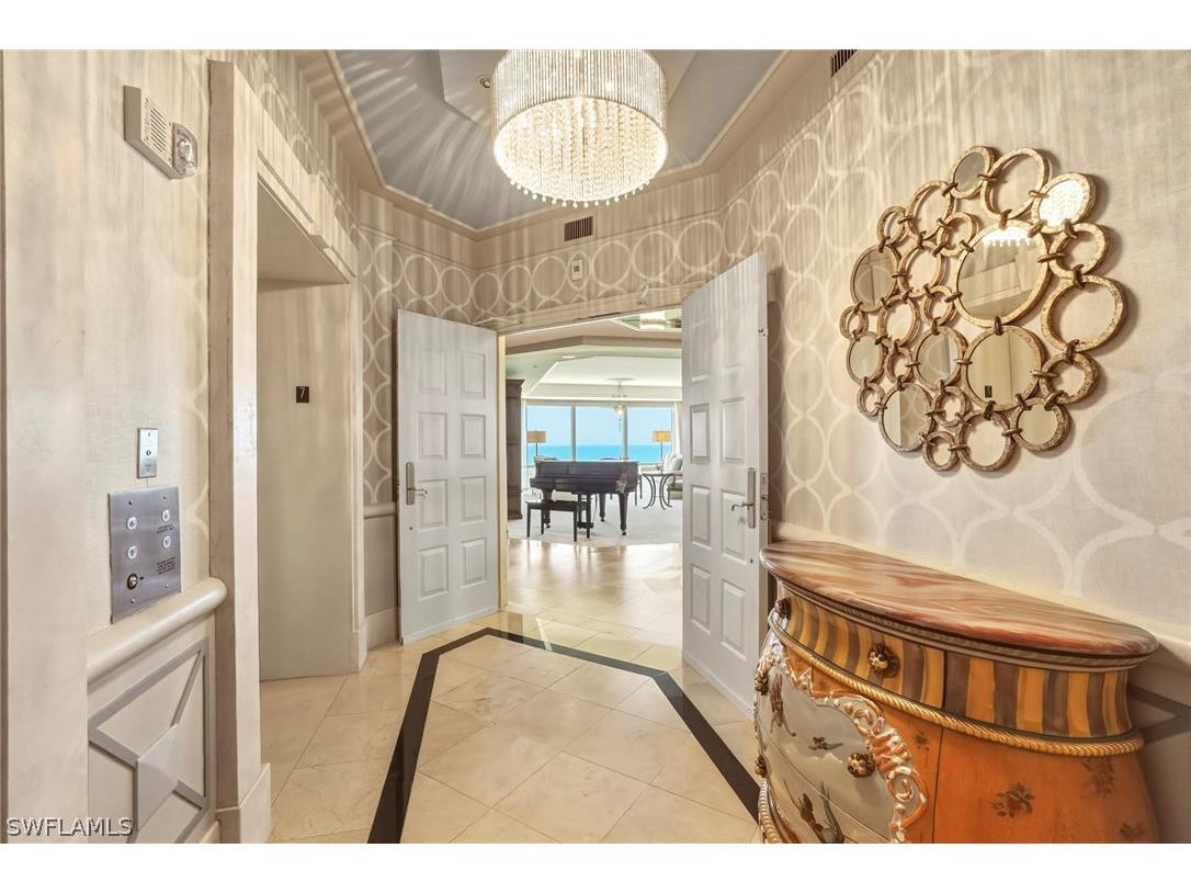 4201 Gulf Shore Boulevard N #702 Naples FL 34103 226011084 image2