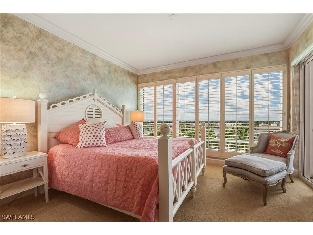 4201 Gulf Shore Boulevard N #702 Naples FL 34103 226011084 image28